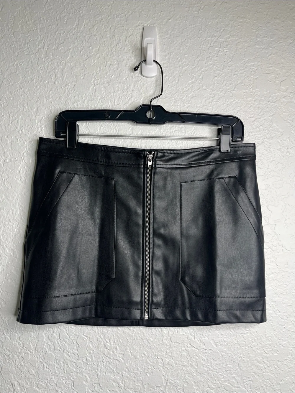Free People Maya Mod Vegan Leather Mini Skirt Sz 8